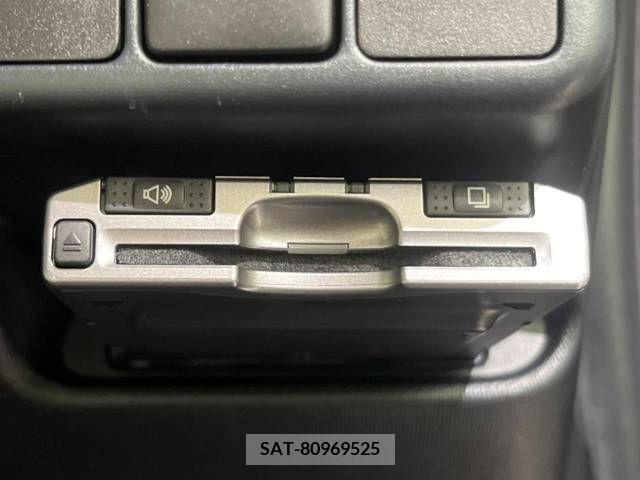 Toyota AQUA 2013-03 347708-4