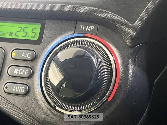 Toyota AQUA 2013-03 347708-7