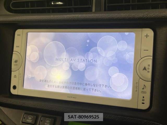 Toyota AQUA 2013-03 347708-2