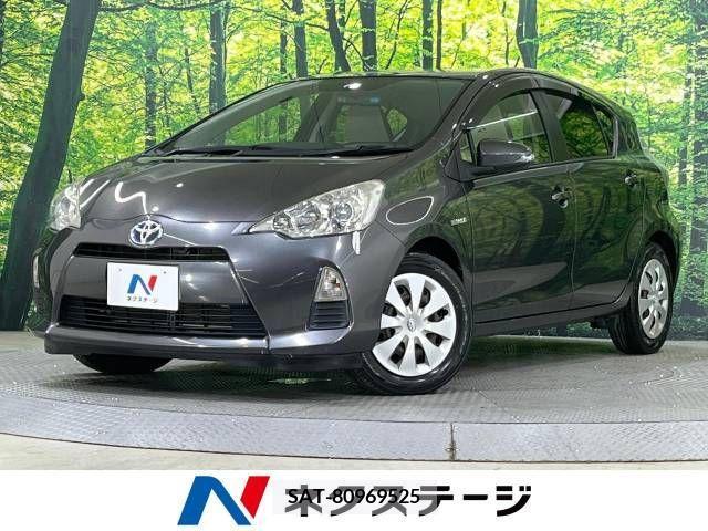 Toyota AQUA 2013-03 347708-0