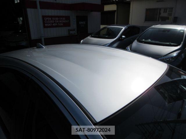 Toyota AQUA 2017-03 260246-8