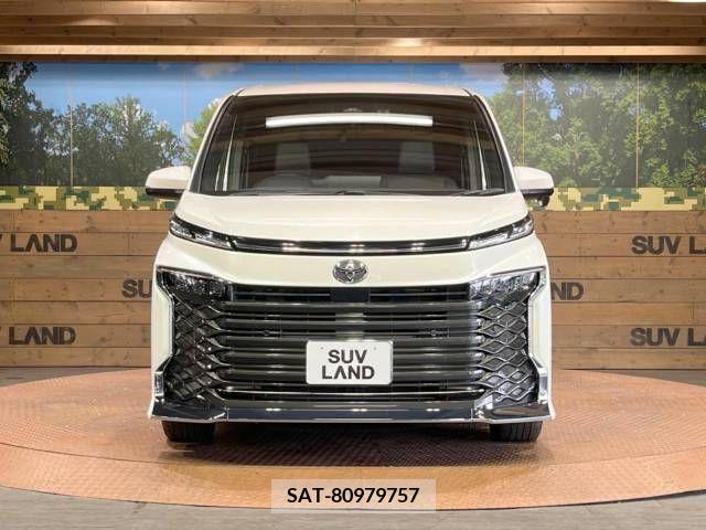 Toyota VOXY 2022-03 382943-16