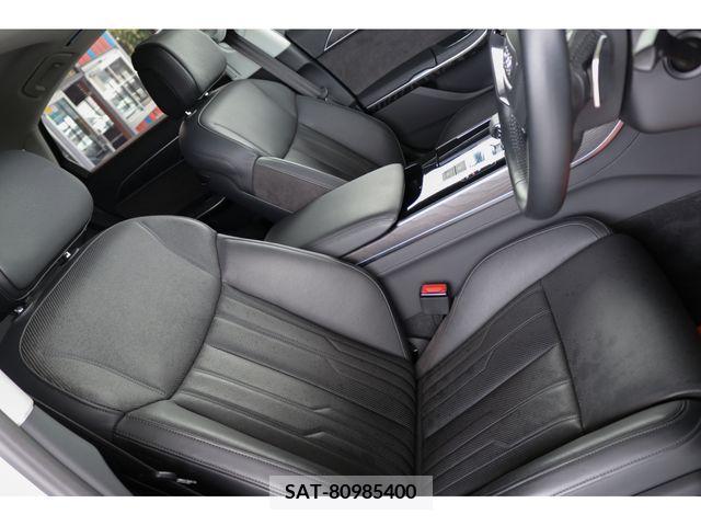 Audi A8 2020-04 261143-15