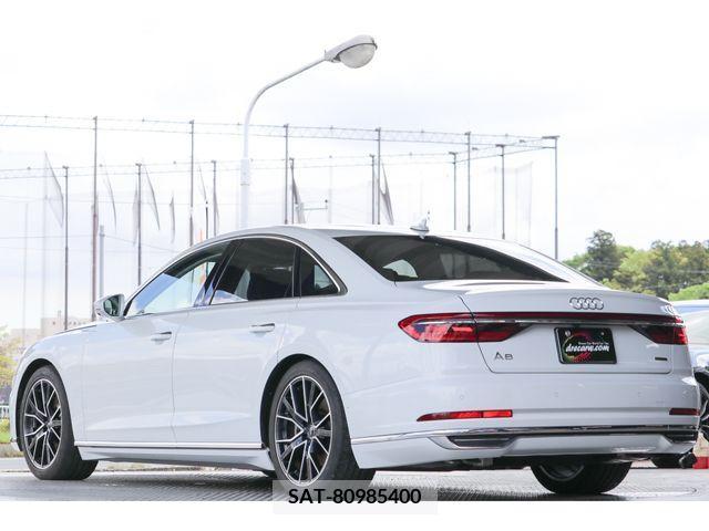 Audi A8 2020-04 261143-2