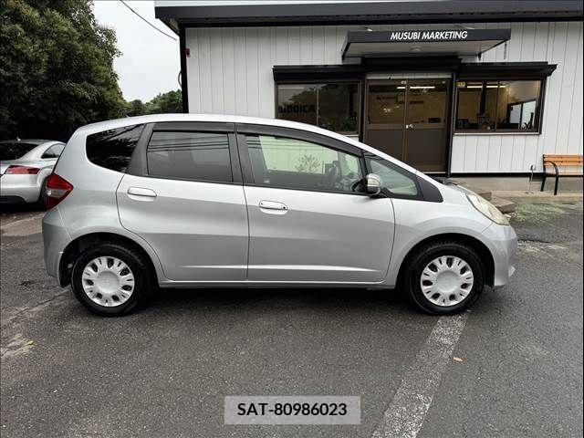 Honda FIT 2012-06 386802-6