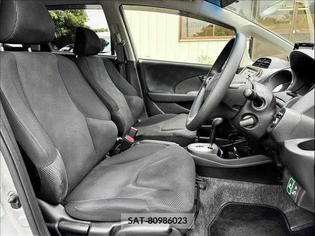 Honda FIT 2012-06 386802-8