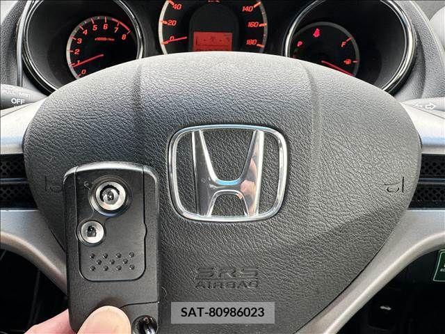 Honda FIT 2012-06 386802-16
