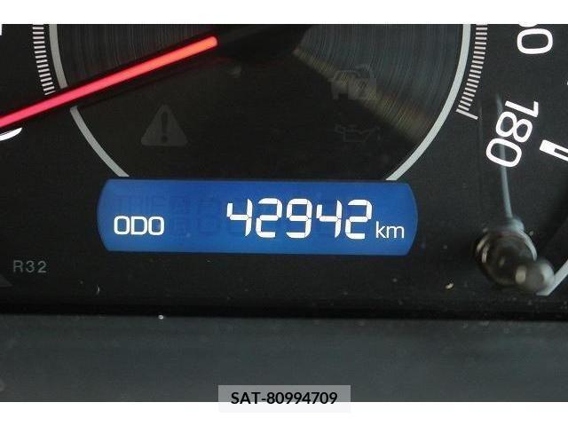 Toyota VOXY 2017-08 205431-18