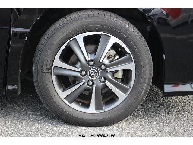 Toyota VOXY 2017-08 205431-9