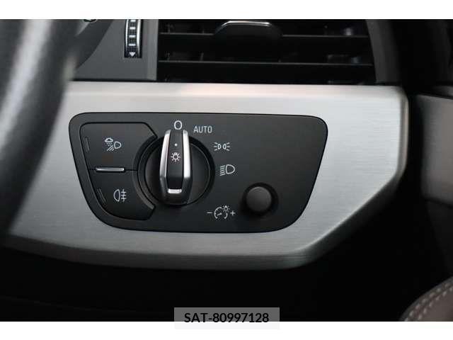 Audi A4 2021-08 317919-18
