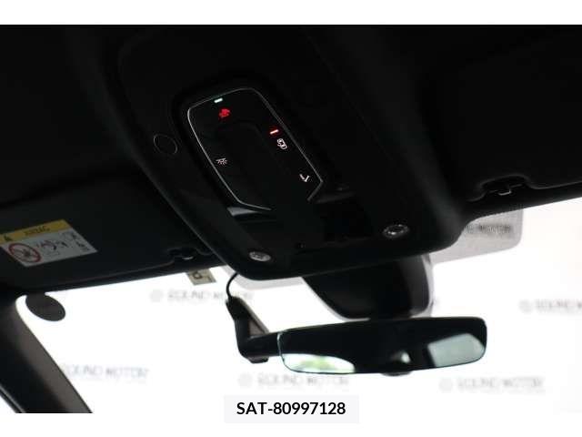 Audi A4 2021-08 317919-17