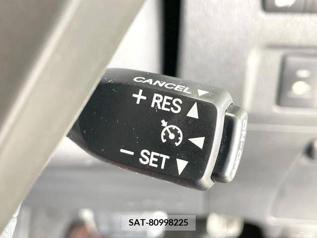 Toyota ALPHARD 2012-10 344030-7