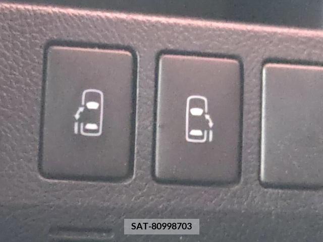 Toyota VOXY 2013-02 247379-14