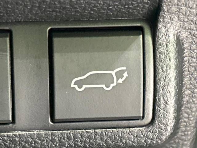 Toyota COROLLA CROSS 2022-06 189603-7