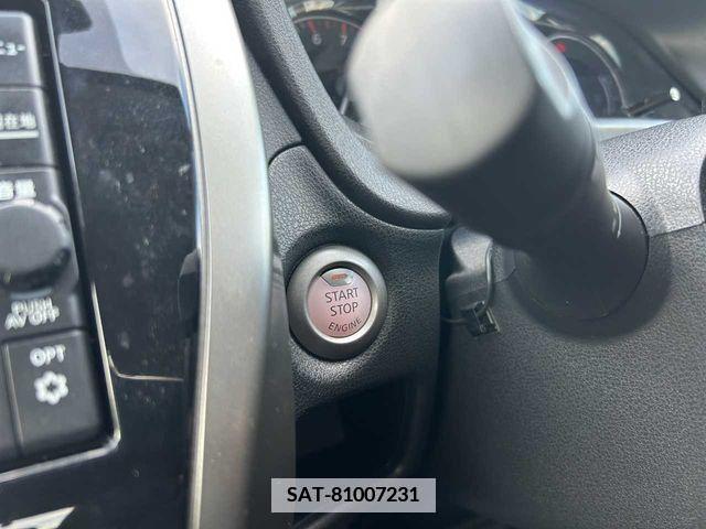 Nissan NOTE 2015-12 365332-11