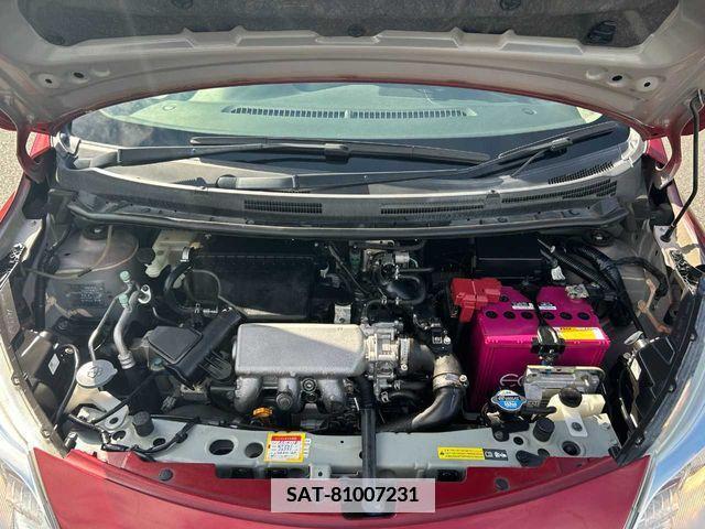 Nissan NOTE 2015-12 365332-23