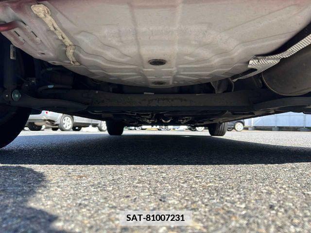 Nissan NOTE 2015-12 365332-19