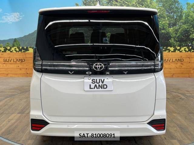 Toyota VOXY 2023-02 288966-15
