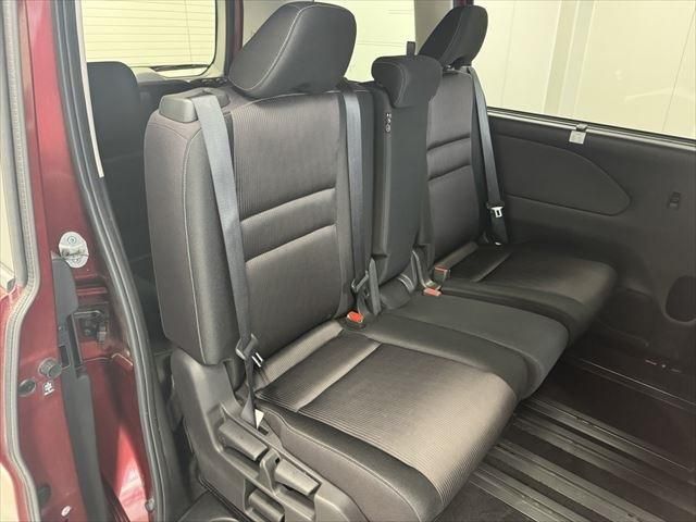 Nissan SERENA 2016-10 194996-20