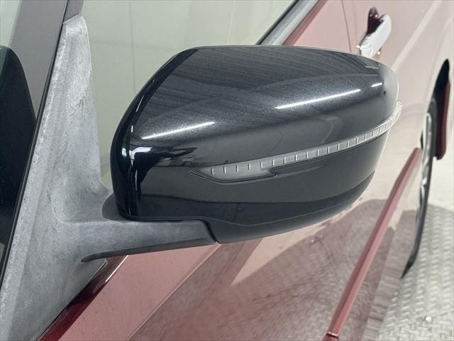 Nissan SERENA 2016-10 194996-12