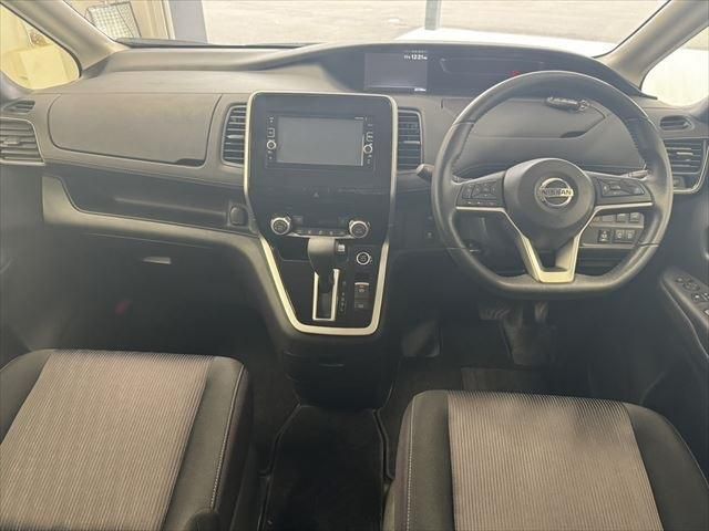 Nissan SERENA 2016-10 194996-18