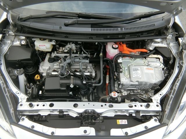 Toyota AQUA 2020-01 13105-13