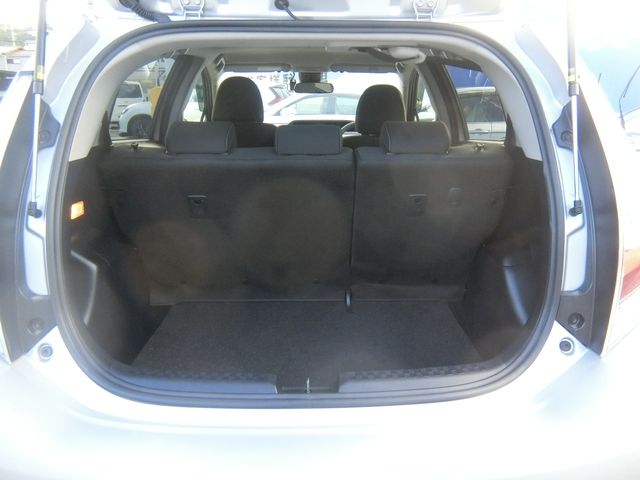 Toyota AQUA 2020-01 13105-6