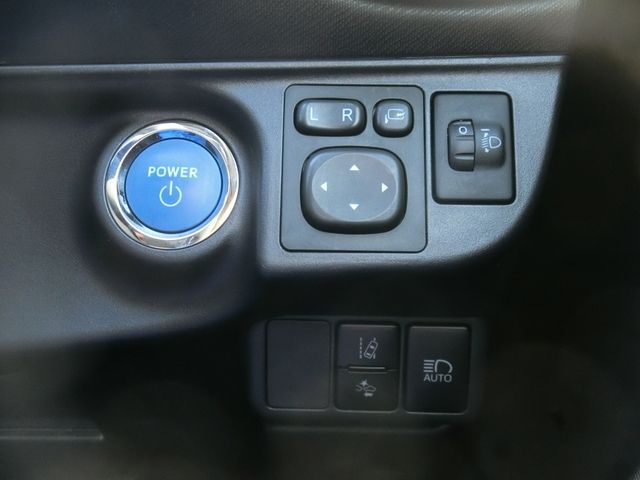 Toyota AQUA 2020-01 13105-9