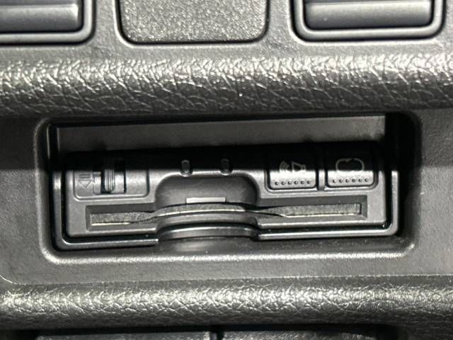 Nissan X-TRAIL 2016-03 186809-6