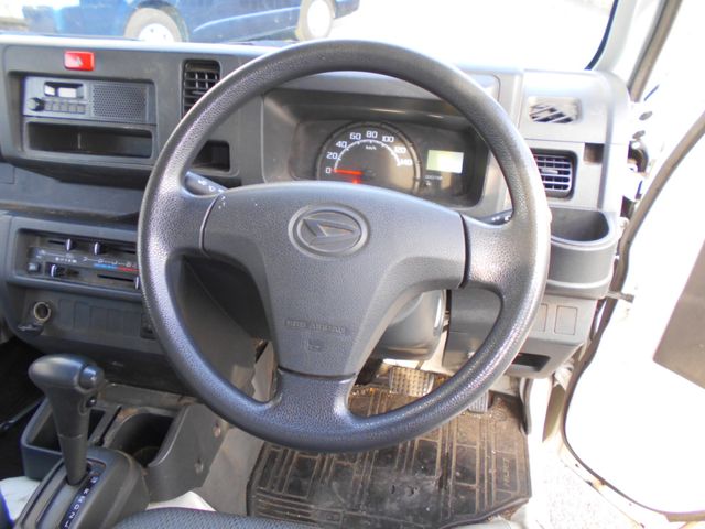 Daihatsu HIJET TRUCK 2017-11 190079-20