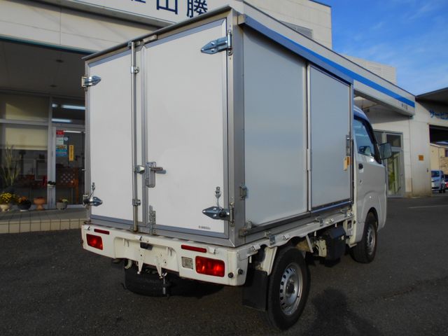 Daihatsu HIJET TRUCK 2017-11 190079-3