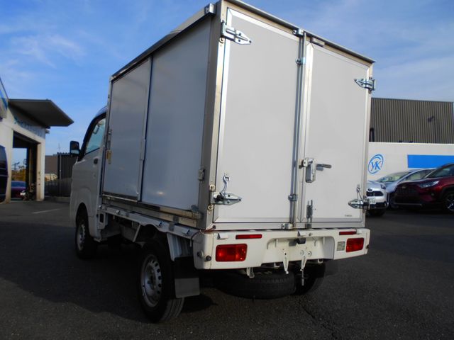 Daihatsu HIJET TRUCK 2017-11 190079-2