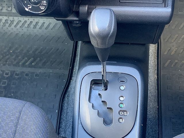 Toyota SUCCEED VAN 2018-09 16648-19