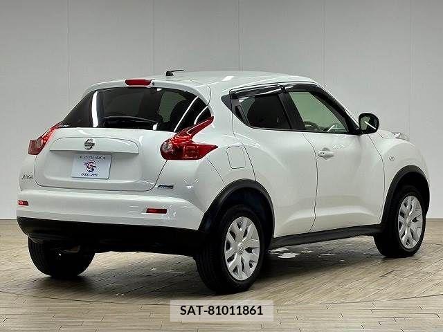 Nissan JUKE 2012-08 320503-15