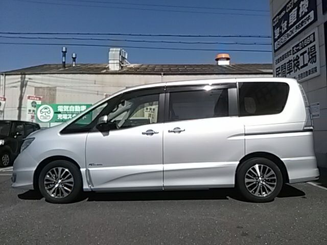 Nissan SERENA 2014-03 17684-6