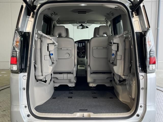 Nissan SERENA 2020-02 188515-17
