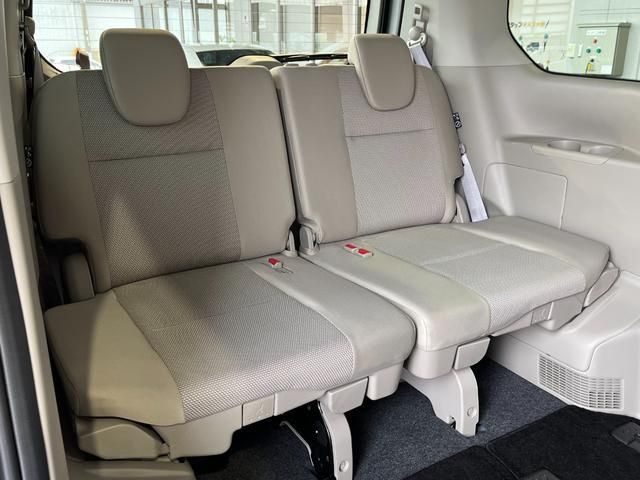 Nissan SERENA 2020-02 188515-16