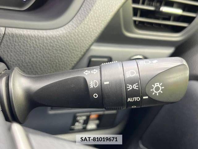 Toyota NOAH 2014-05 335027-7