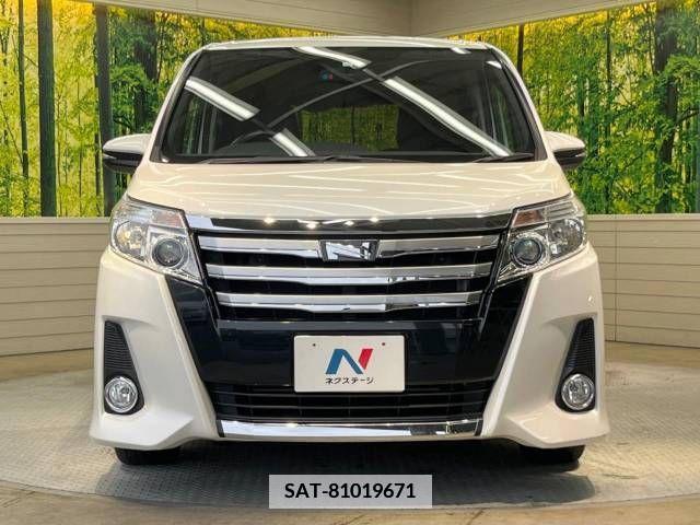 Toyota NOAH 2014-05 335027-15