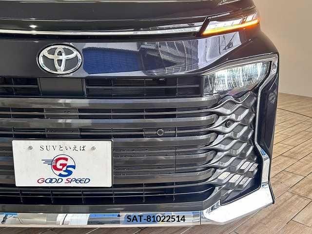 Toyota VOXY 2022-08 376332-17