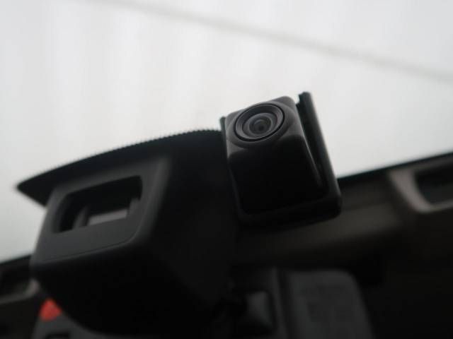 Subaru LEVORG 2019-07 28433-8
