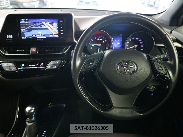 Toyota C-HR 2018-05 396058-9