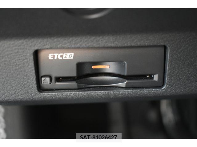 Nissan Ariya 2023-07 219948-10