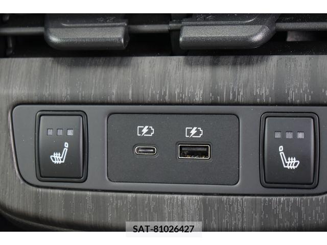 Nissan Ariya 2023-07 219948-13
