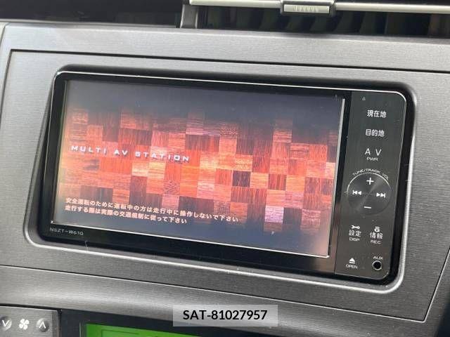 Toyota PRIUS 2011-12 254306-2