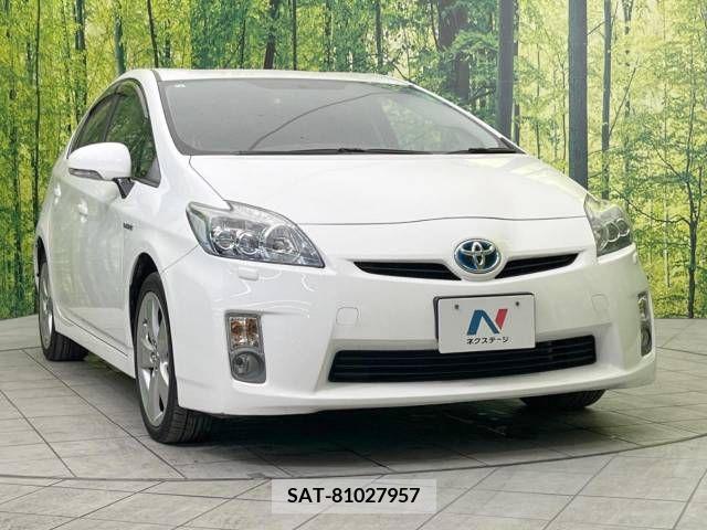 Toyota PRIUS 2011-12 254306-16