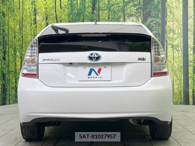 Toyota PRIUS 2011-12 254306-15