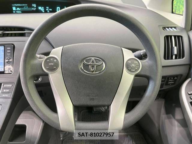 Toyota PRIUS 2011-12 254306-11