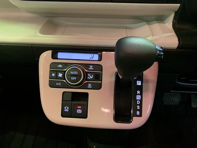 Daihatsu MOVE CANBUS 2023-01 181272-12