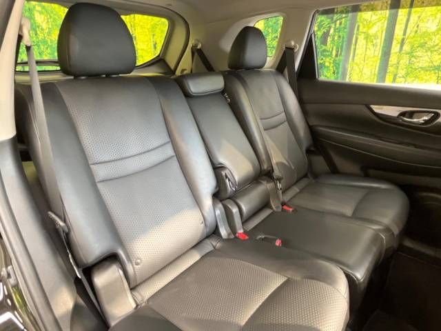 Nissan X-TRAIL 2017-12 26563-9